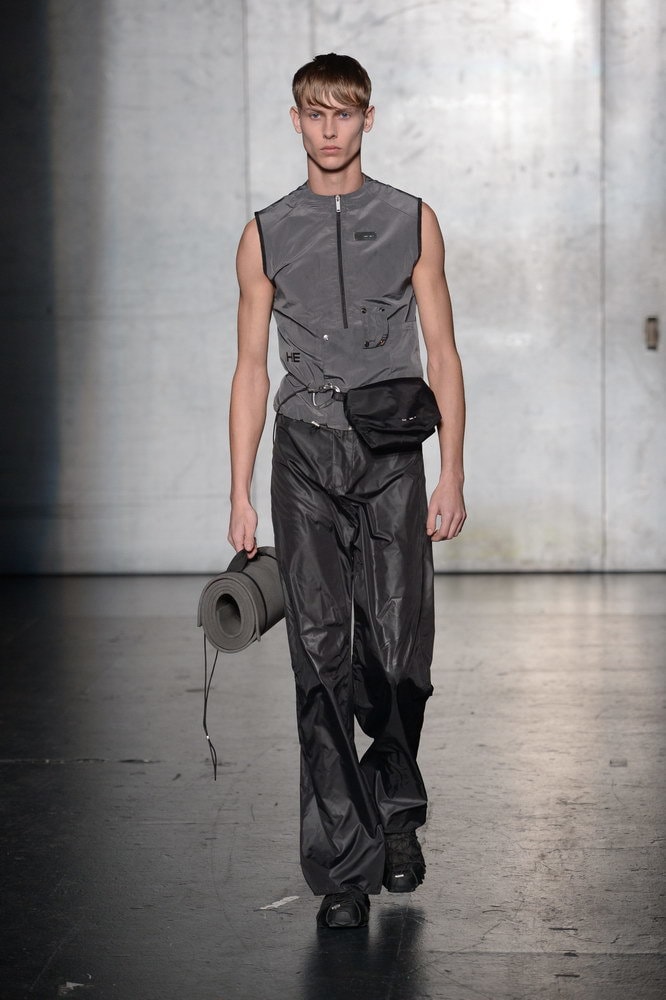 HELIOT EMIL Fall/Winter 2019 Copenhagen Fashion Week Utility Utilitarian Collection Textile Fabric runway collection