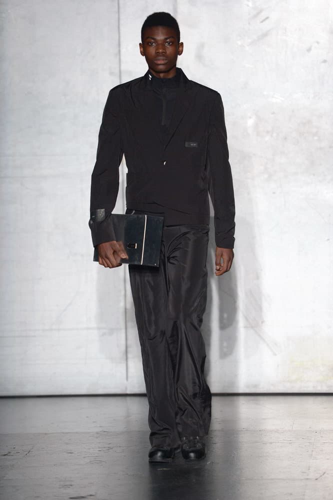 HELIOT EMIL Fall/Winter 2019 Copenhagen Fashion Week Utility Utilitarian Collection Textile Fabric runway collection