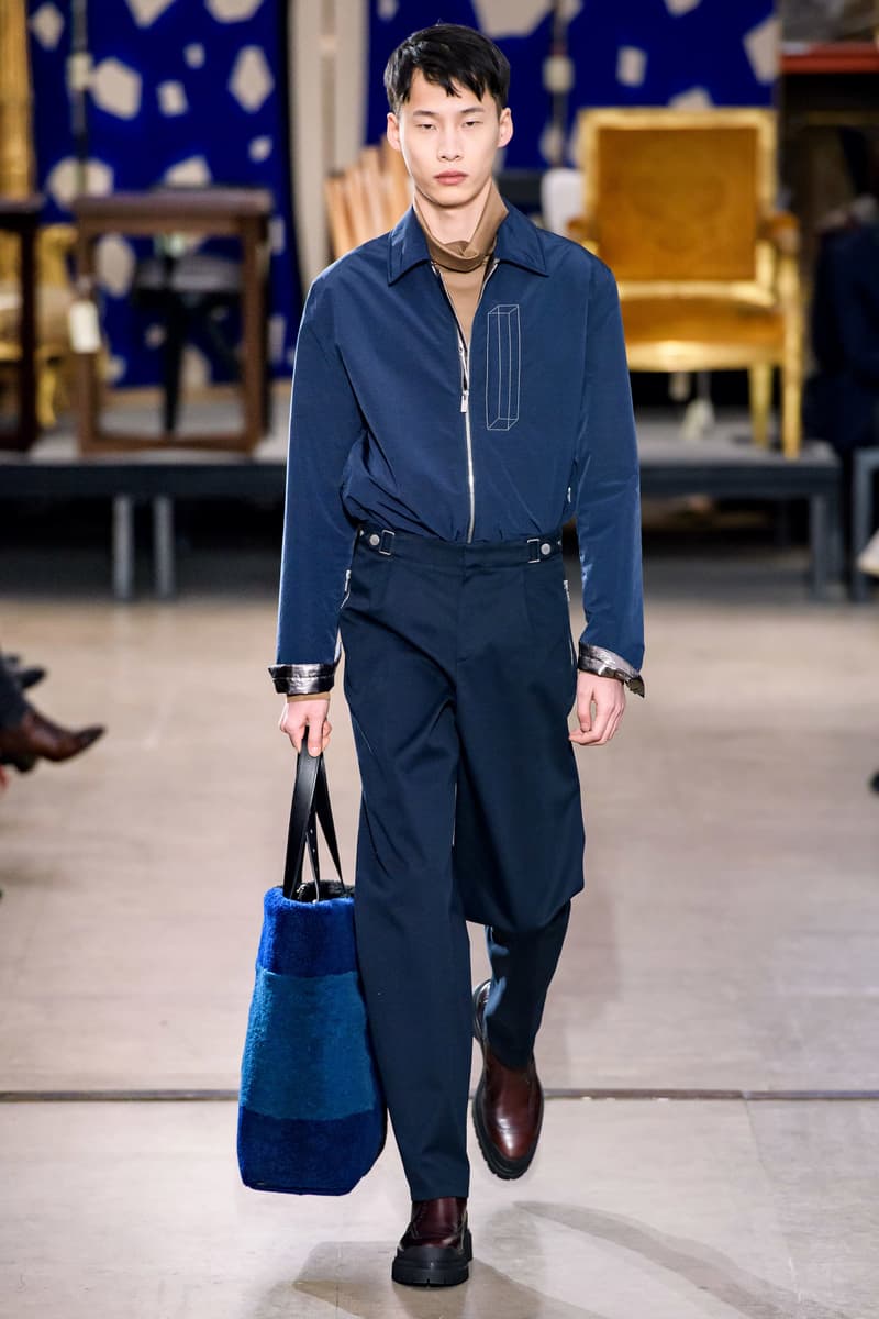 hermes fw19 fall winter 2018 mens menswear collection runway paris fashion week january clothes coats outerwear shirts pants jackets leather blue brown grey gray black orange brown info details