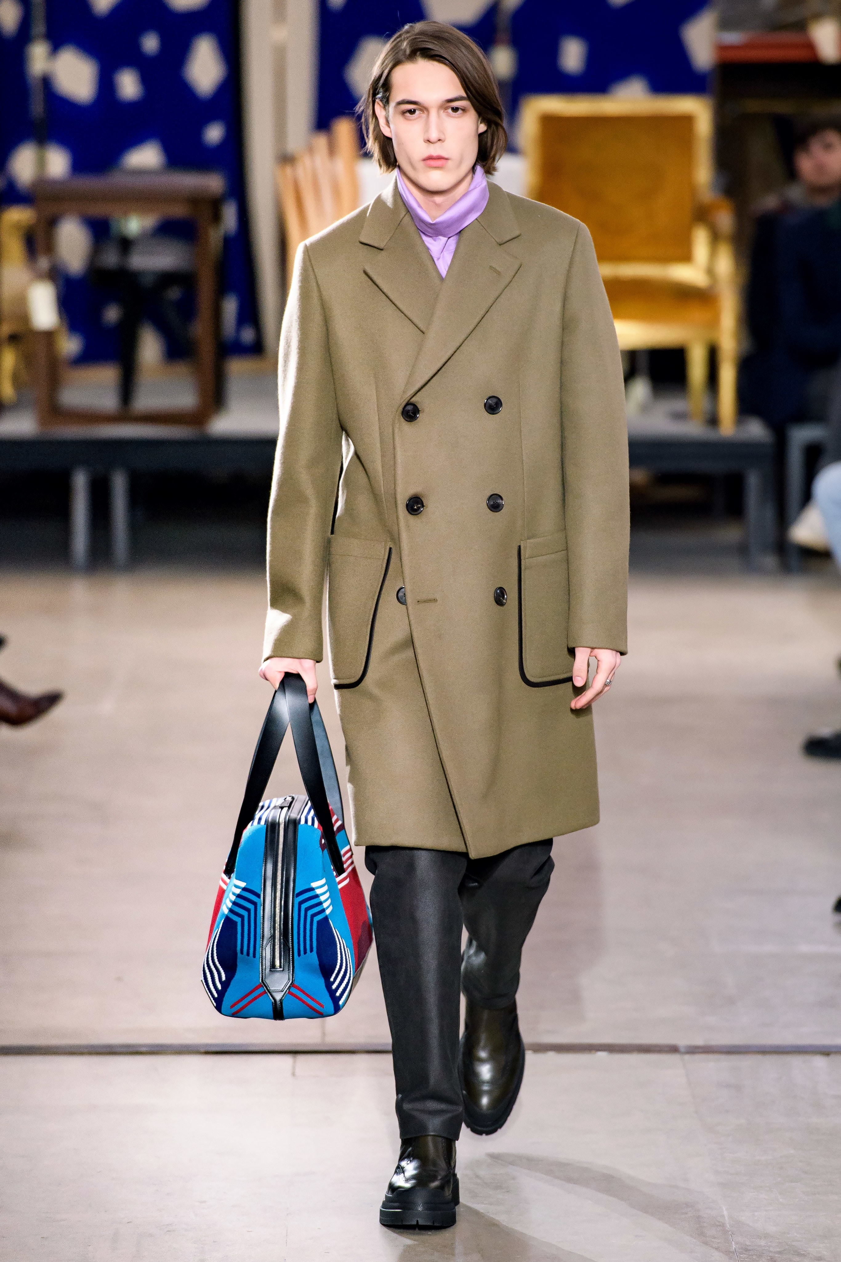 hermes fw19 fall winter 2018 mens menswear collection runway paris fashion week january clothes coats outerwear shirts pants jackets leather blue brown grey gray black orange brown info details