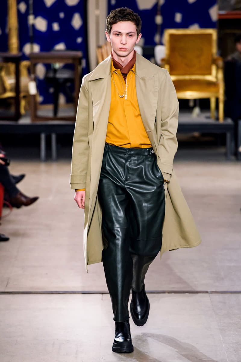 hermes fw19 fall winter 2018 mens menswear collection runway paris fashion week january clothes coats outerwear shirts pants jackets leather blue brown grey gray black orange brown info details