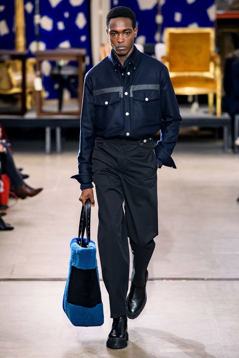 hermes fw19 fall winter 2018 mens menswear collection runway paris fashion week january clothes coats outerwear shirts pants jackets leather blue brown grey gray black orange brown info details