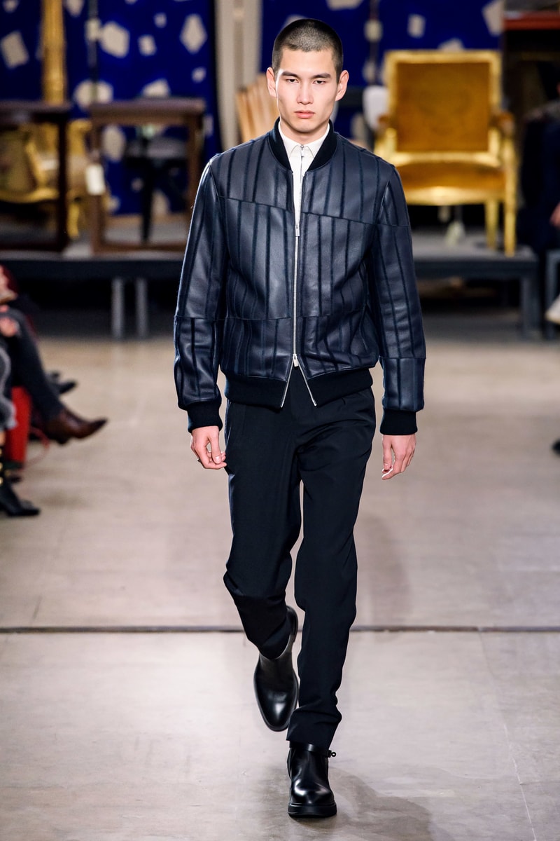 hermes fw19 fall winter 2018 mens menswear collection runway paris fashion week january clothes coats outerwear shirts pants jackets leather blue brown grey gray black orange brown info details