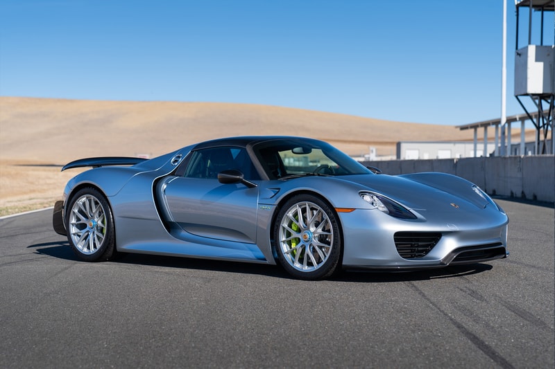 Jan Koum WhatsApp Gooding & Company Porsche Auction Air-cooled German engineering 