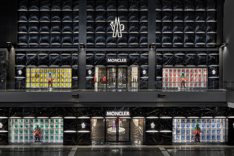 Moncler Singapore Marina Bay Sands Inside Look retail store closer The Shoppes Asia  shopping retail 