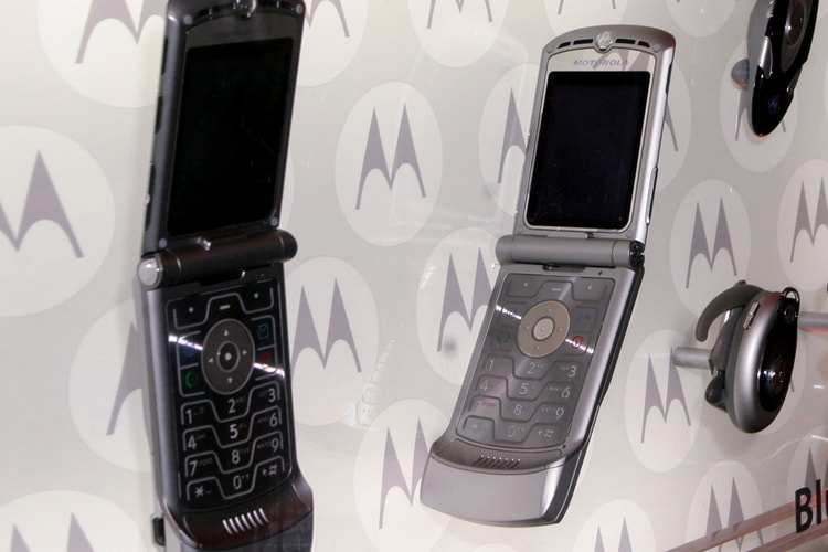 Motorola Is Set to Revive the RAZR as a $1,500 USD Flip Phone With New Folding LCD Tech