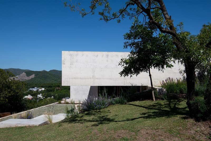 mq2 House bp arquitectura Argentina Mendiolaza Homes Houses Architecture Modern Exterior Interior Sleek Design Brutalist Concrete Inspiration Ideas