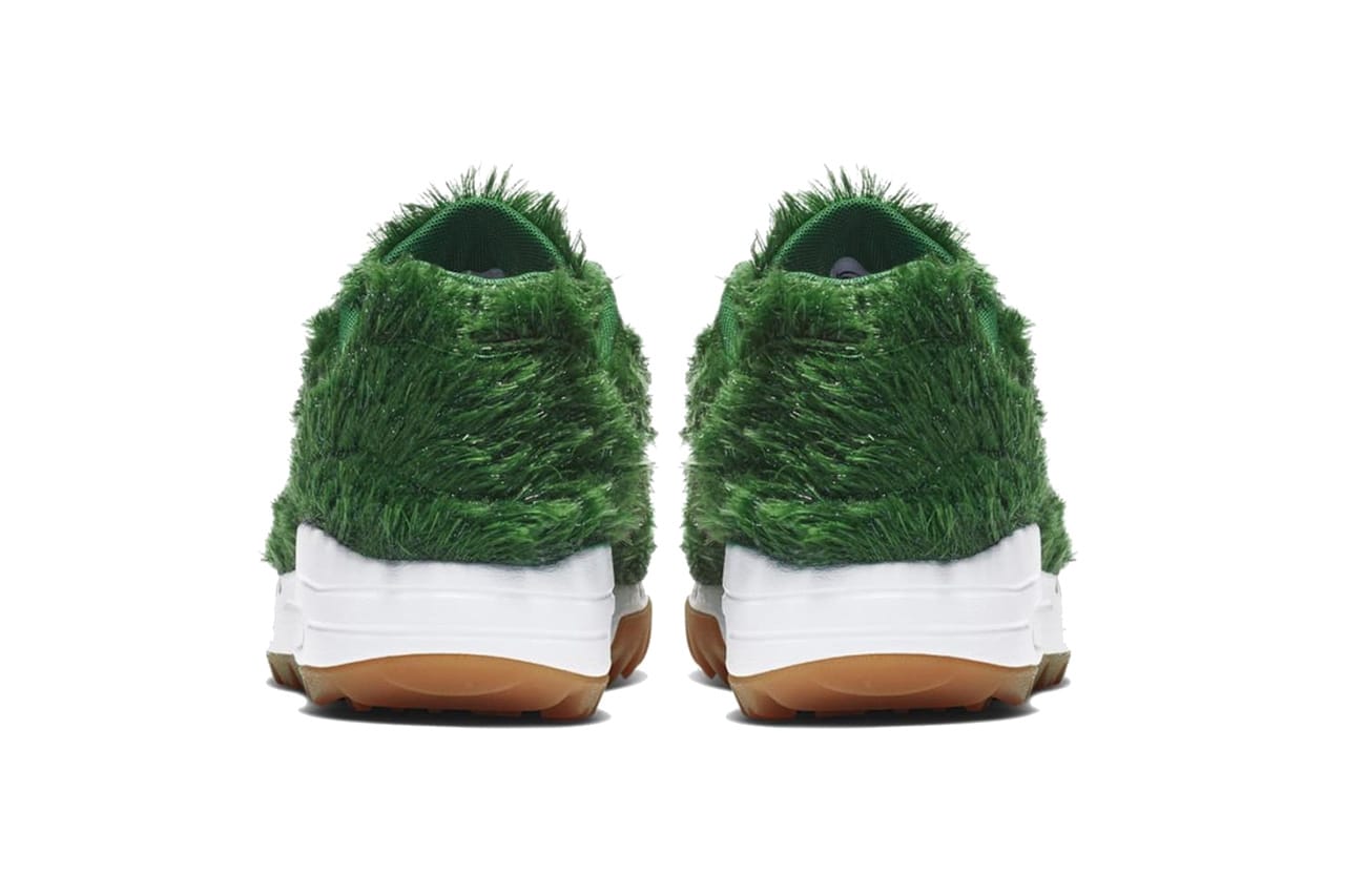 new nike grass shoes