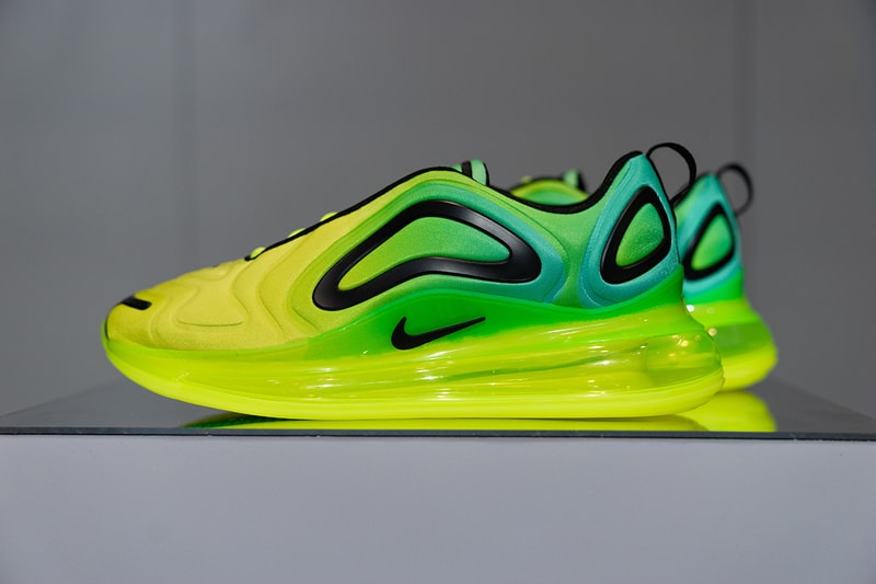 nike air max 720 closer look 2019 spring footwear nike running nike sportswear northern lights day night sunrise sunset total eclipse sea forest pink