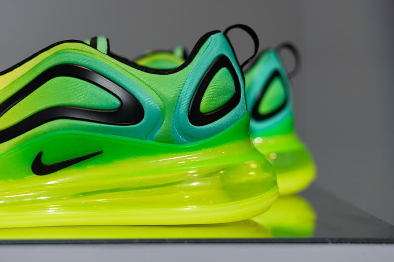 nike air max 720 closer look 2019 spring footwear nike running nike sportswear northern lights day night sunrise sunset total eclipse sea forest pink