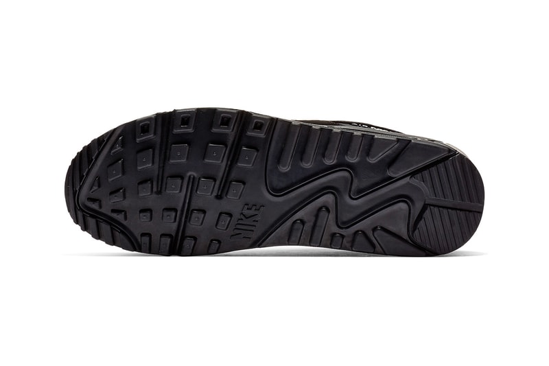 Nike Air Max 90 Essential Black & White Release nike swoosh air unit midsole