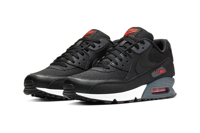 Nike Air Max 90 "Hot Habanero" Release swoosh black red white