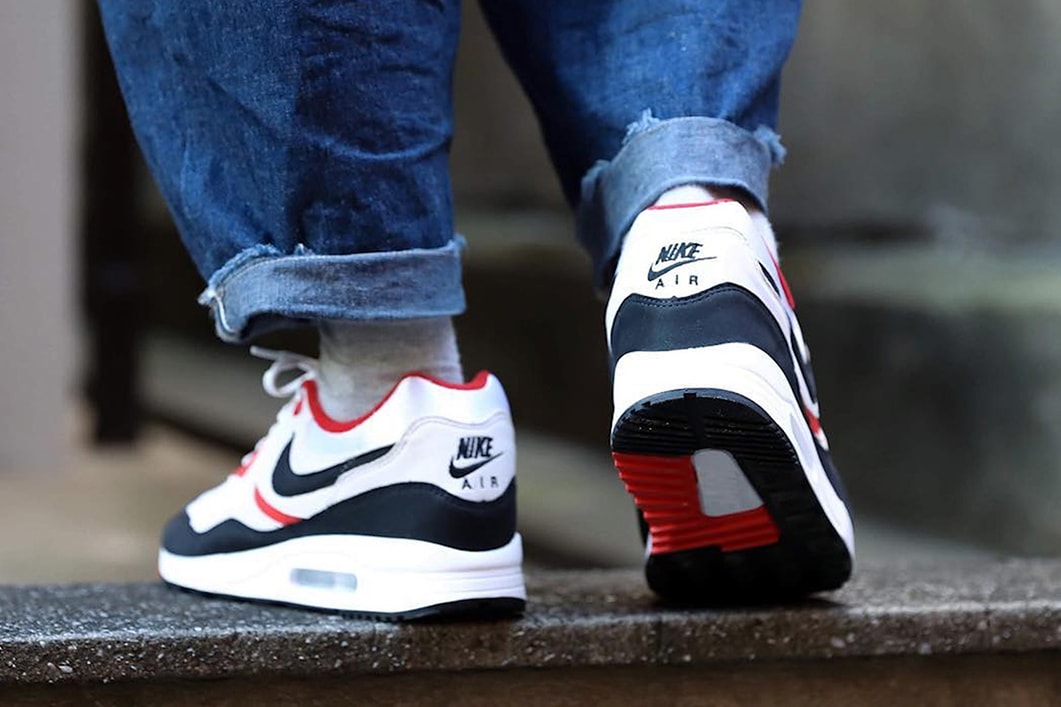 Nike Air Max Light release date red navy white sneakers kicks retro vintage 