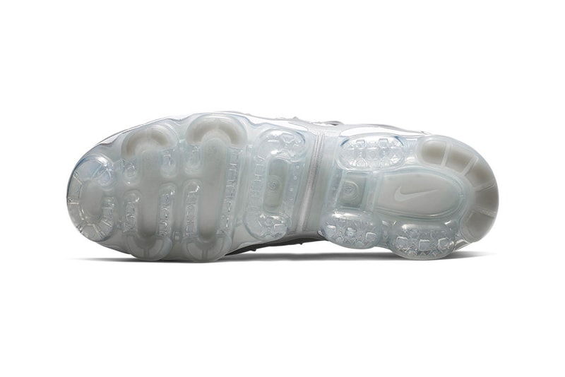 Nike Air Vapormax Plus Geometric Gradient Release Info Date Pink Black White Grey