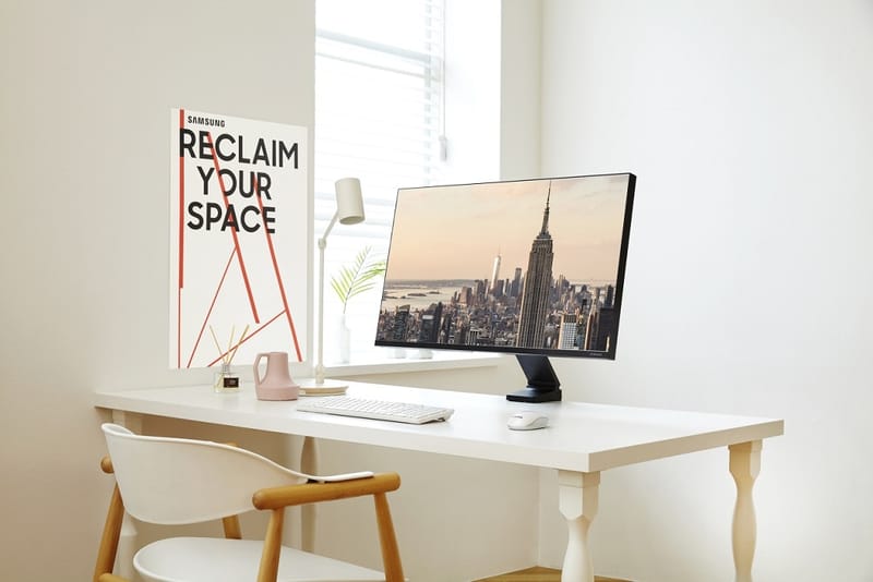 Samsung's Space Monitor Could Be the Solution to Your Desk Issues
