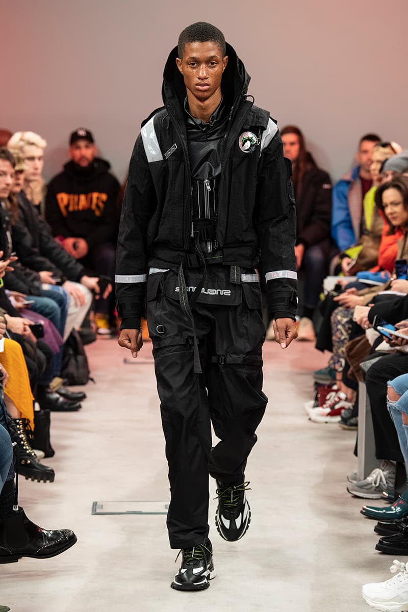 SANKUANZ Runway Presentation Paris Fashion Week Mens Fall Winter 2019 Shangguan Zhe Chinese designer China puma