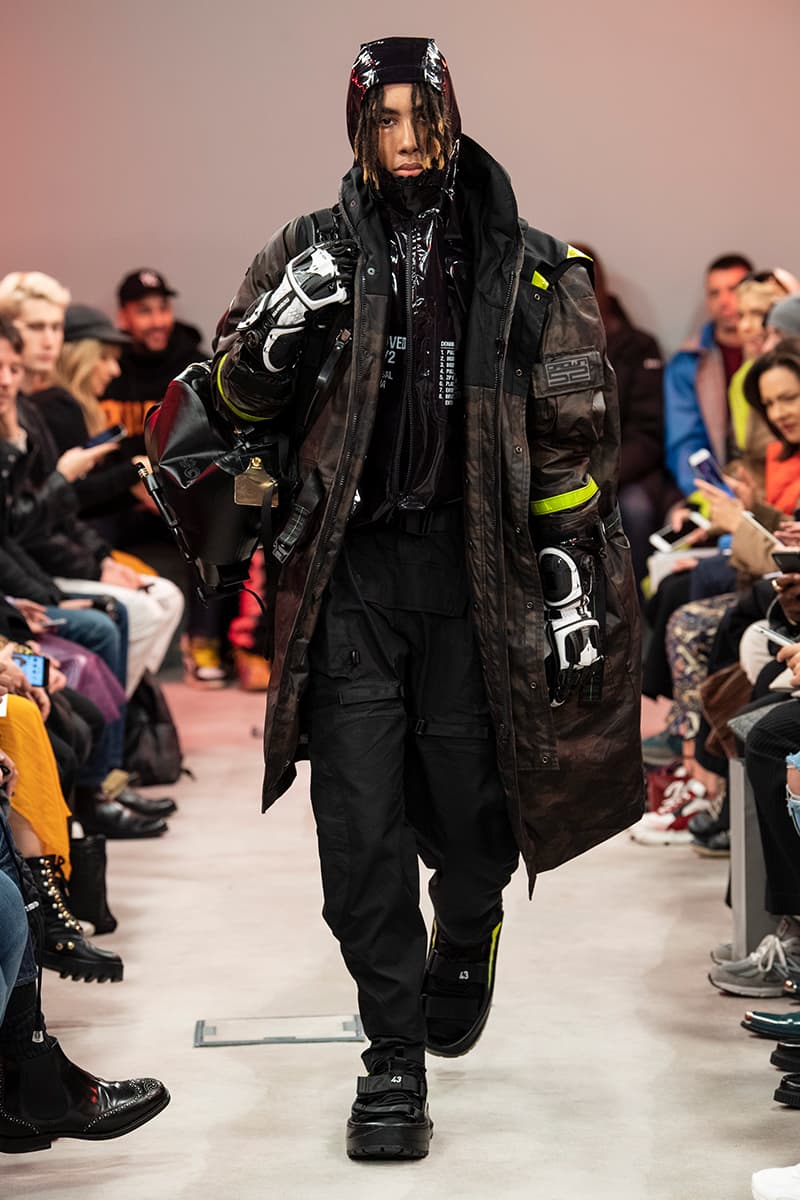 SANKUANZ Runway Presentation Paris Fashion Week Mens Fall Winter 2019 Shangguan Zhe Chinese designer China puma