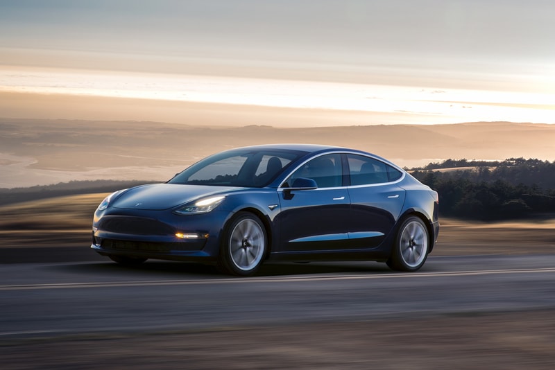 tesla model 3 blue driving drive highway road car vehicle europe european delivery deliveries date arrival