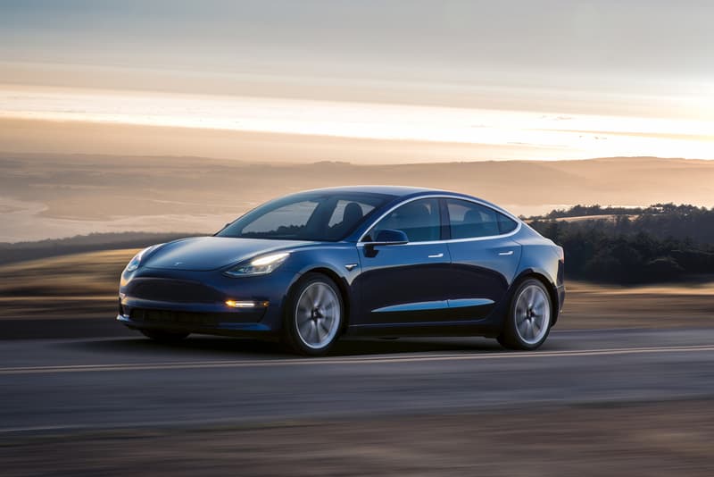 tesla model 3 blue driving drive highway road car vehicle europe european delivery deliveries date arrival