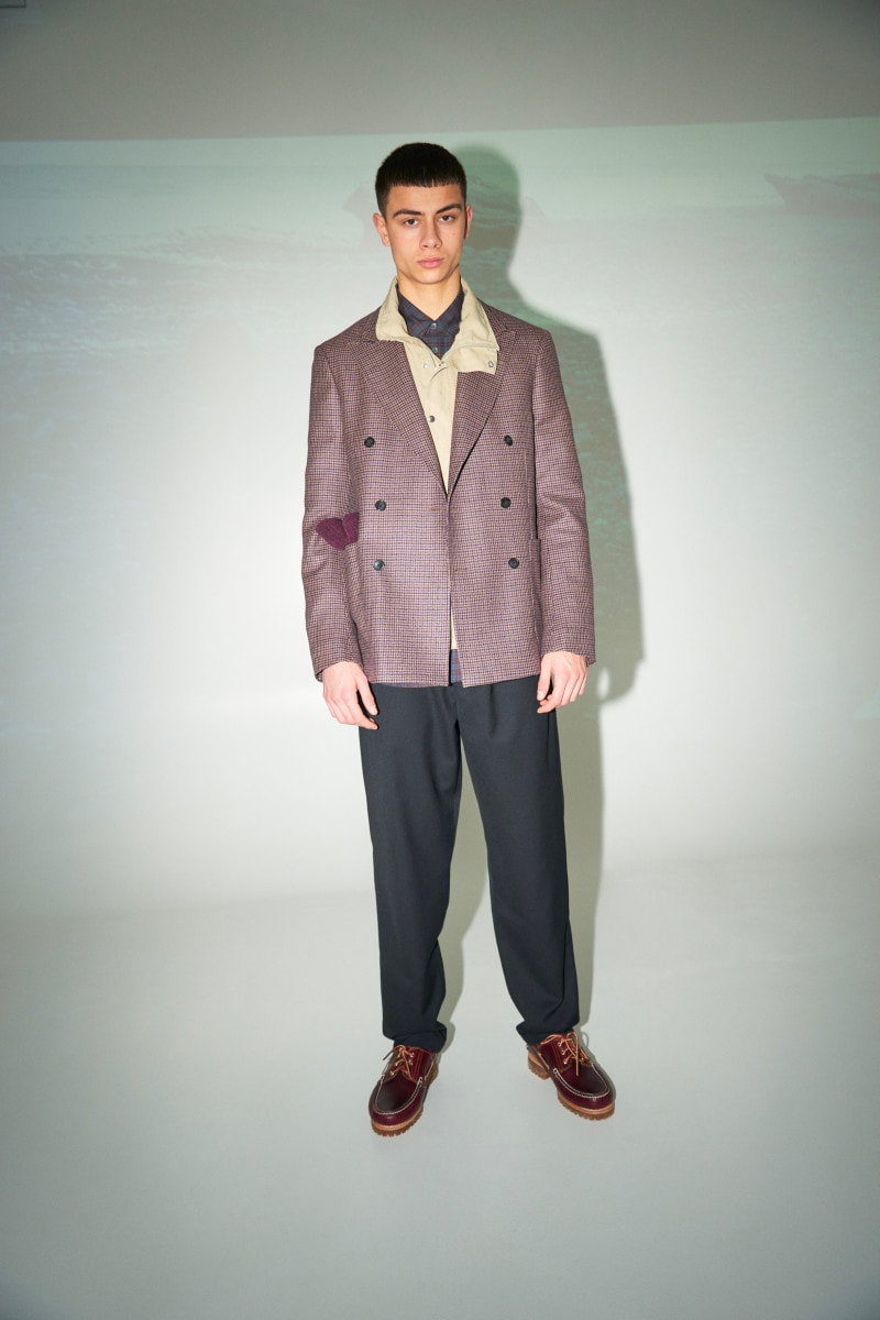 Très Bien Fall/Winter 2019 Collection Lookbook suits streetwear essentials 