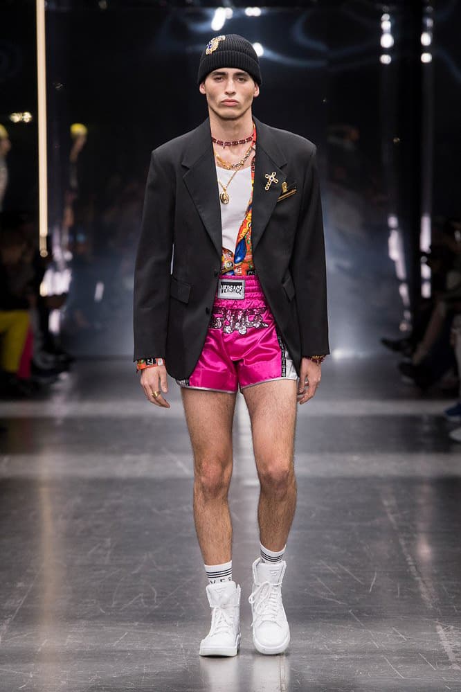 Versace Fall Winter 2019 Milan Runway Collection fashion week menswear donatella ford