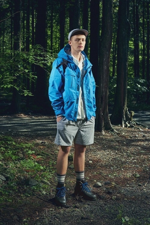 woolrich outdoor spring summer 2019 ss19 collection lookbook clothes outerwear info details release price pricing cost jacket shorts colors shirt vest red blue boots shoes grey gray forest