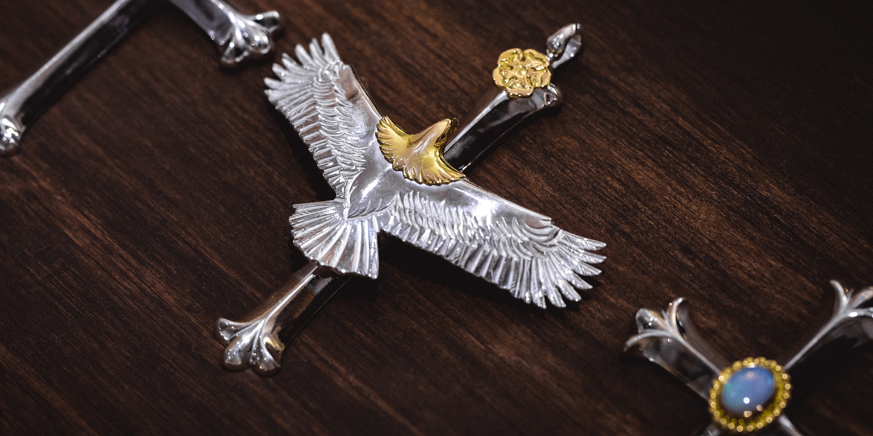 Taro Washimi Native American Silver Jewelry 925 feathers goro's wings claws indian native american jewelry accessories rings bracelets necklaces pendants tokyo Hong Kong Vinavast