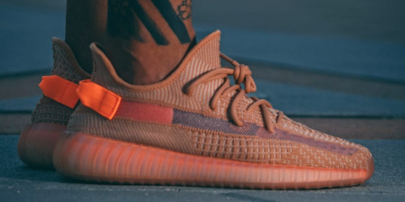 yeezy 350 clay on feet