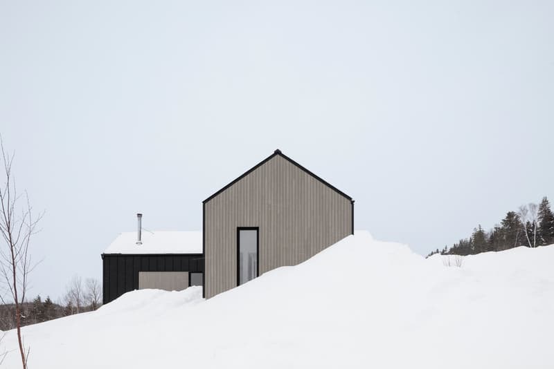 Chalet du Bois Flotté Drifts in the Canadian Hills Eric Joseph Tremblay Architecture Boom Town Design info images La Malbaie