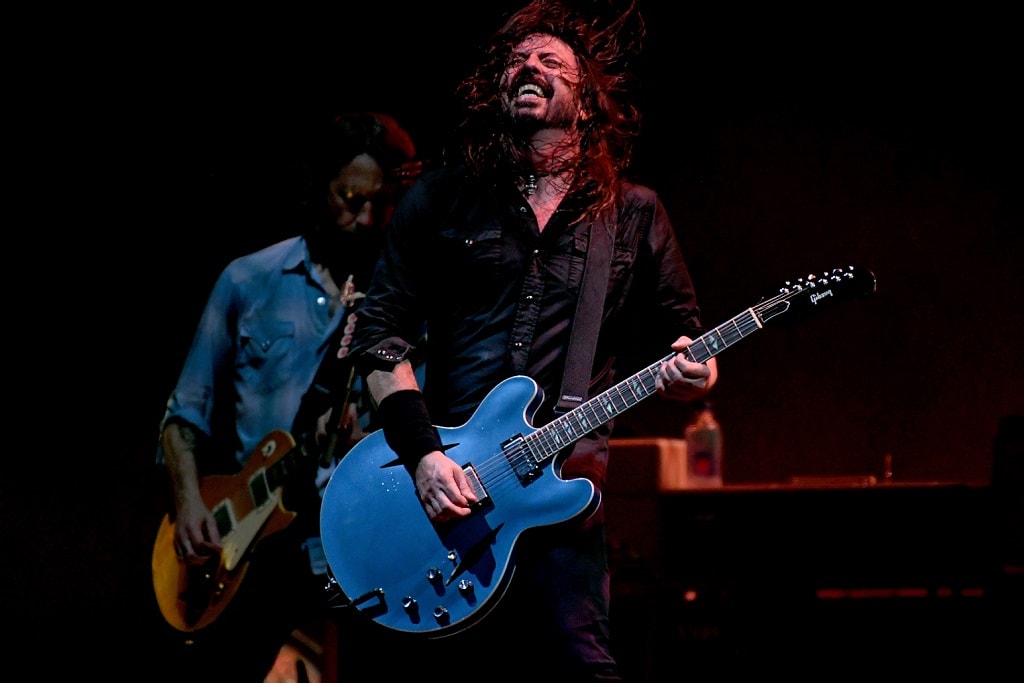 Dave Grohl Compares Billie Eilish to Nirvana comparison interview february 2019 michael rapino quote rock foo fighters pollstar live