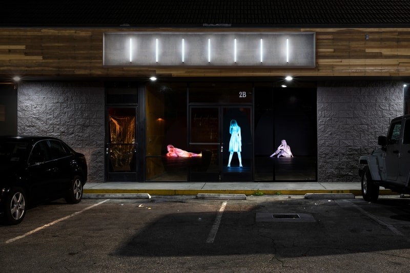 doug aitken dont forget to breathe installation ryot artworks sculptures three modern figures