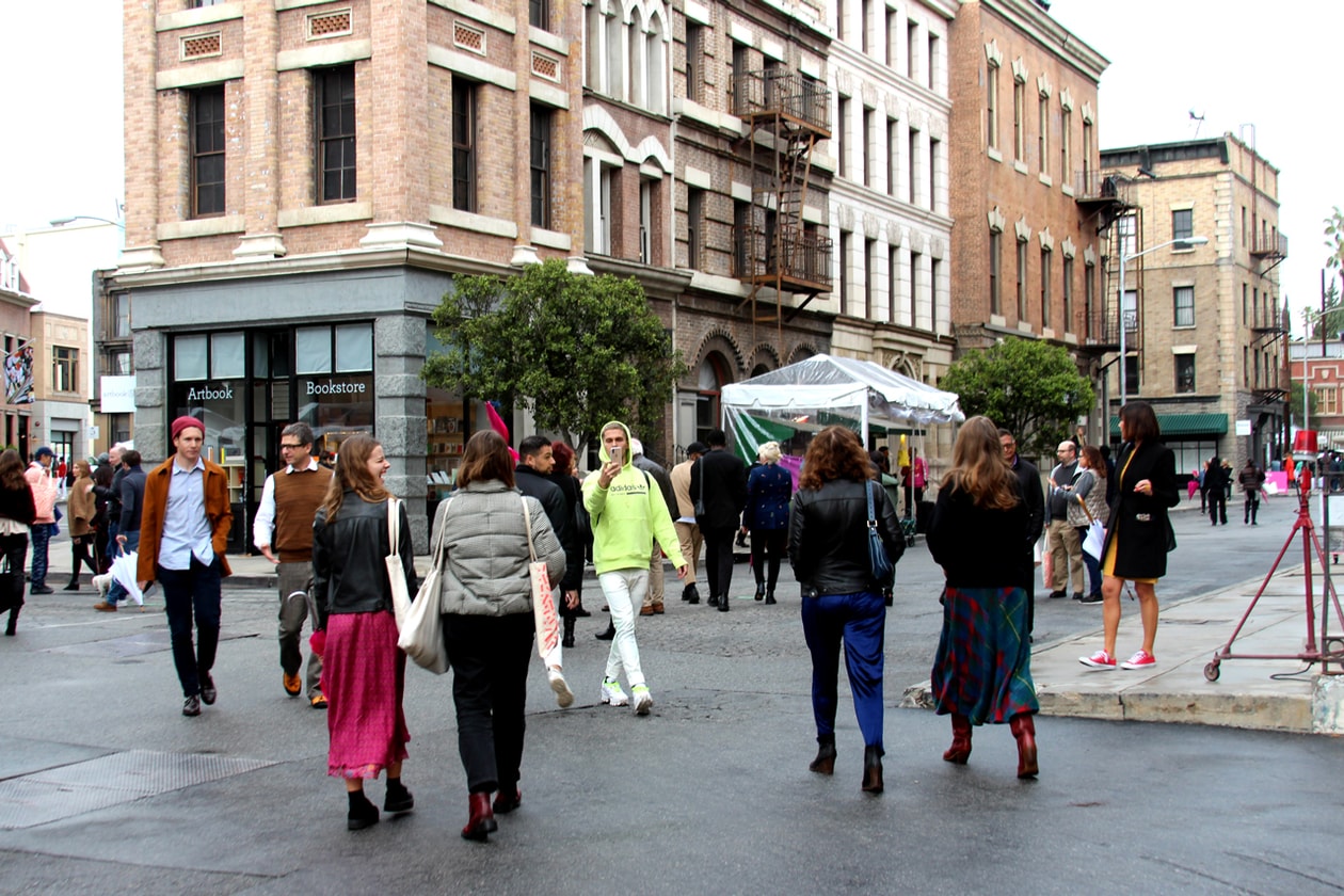 frieze los angeles art fair review artworks paintings panel discussions