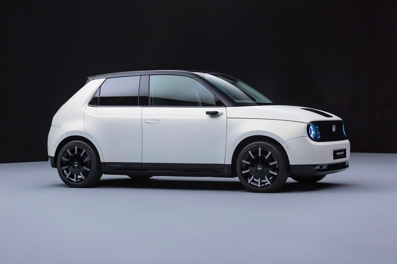 Honda E Prototype First Look White Full electric vehicle Geneva Motor Show Urban EV Black electric vehicle Japan JDM Concept 