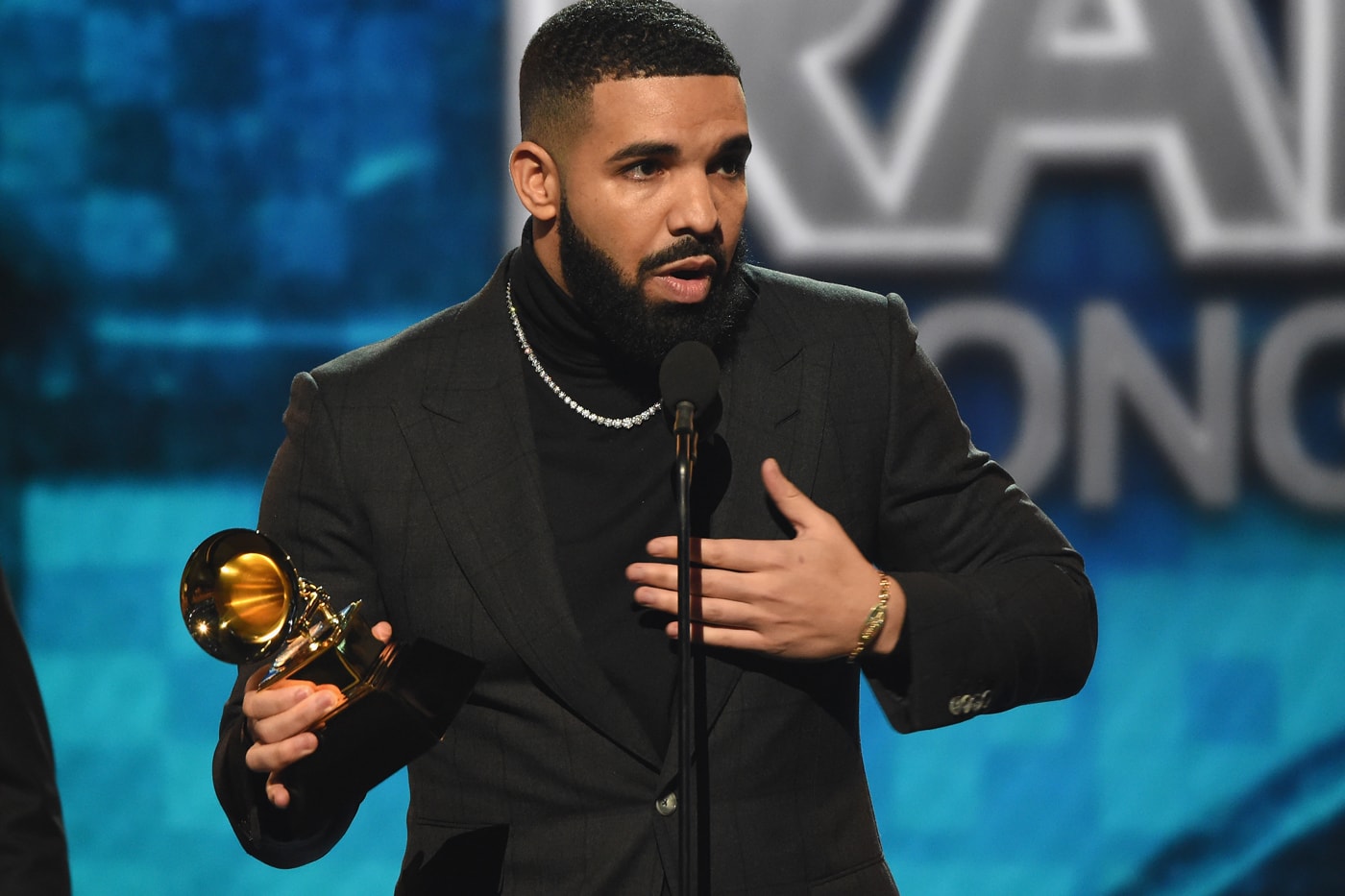 Drake Named Best-Selling Artist of 2018 bts post malone queen lady gaga IFPI