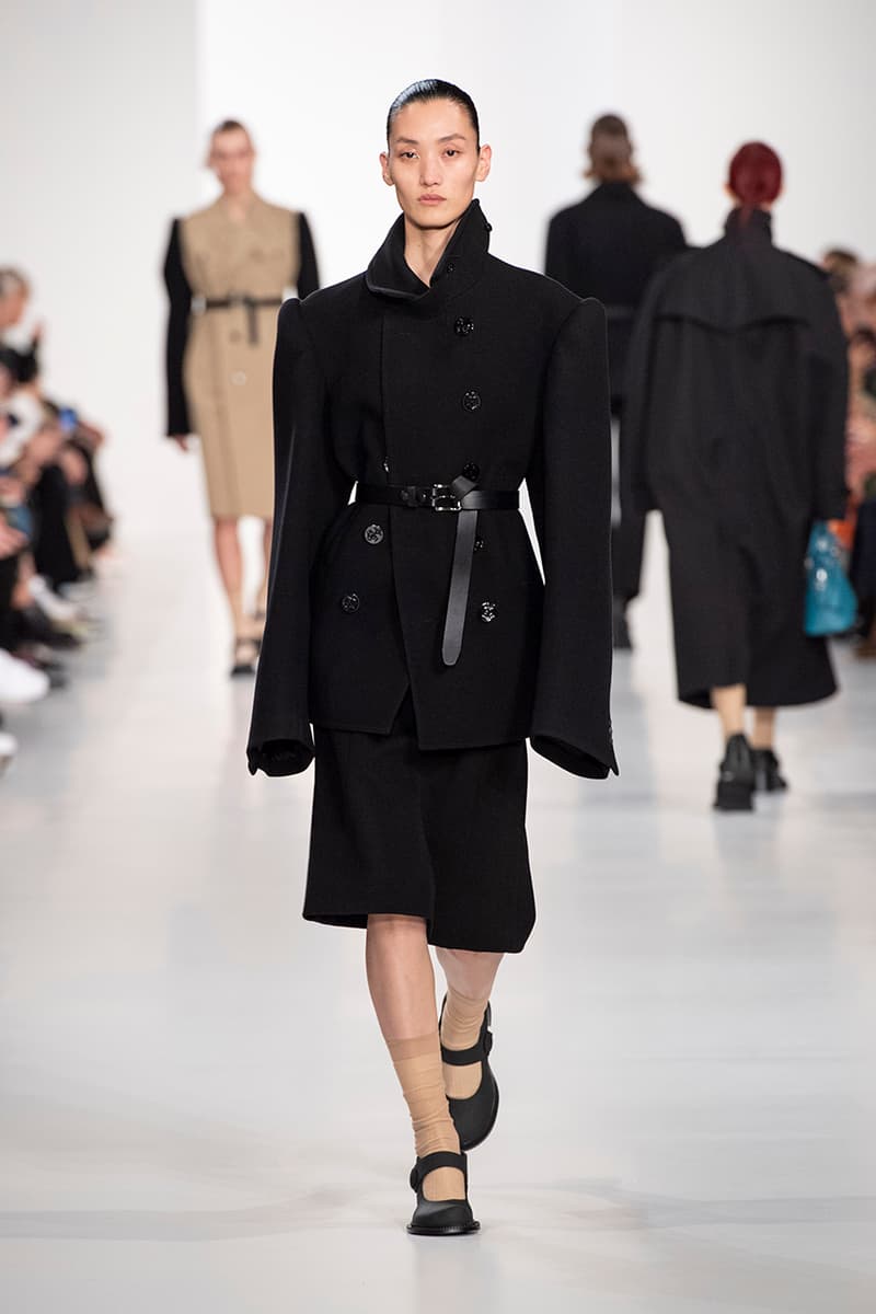 Maison Margiela Fall Winter 2019 Paris Fashion Week Show John Galliano Collection Details Deconstructed First Look Catwalk Runway