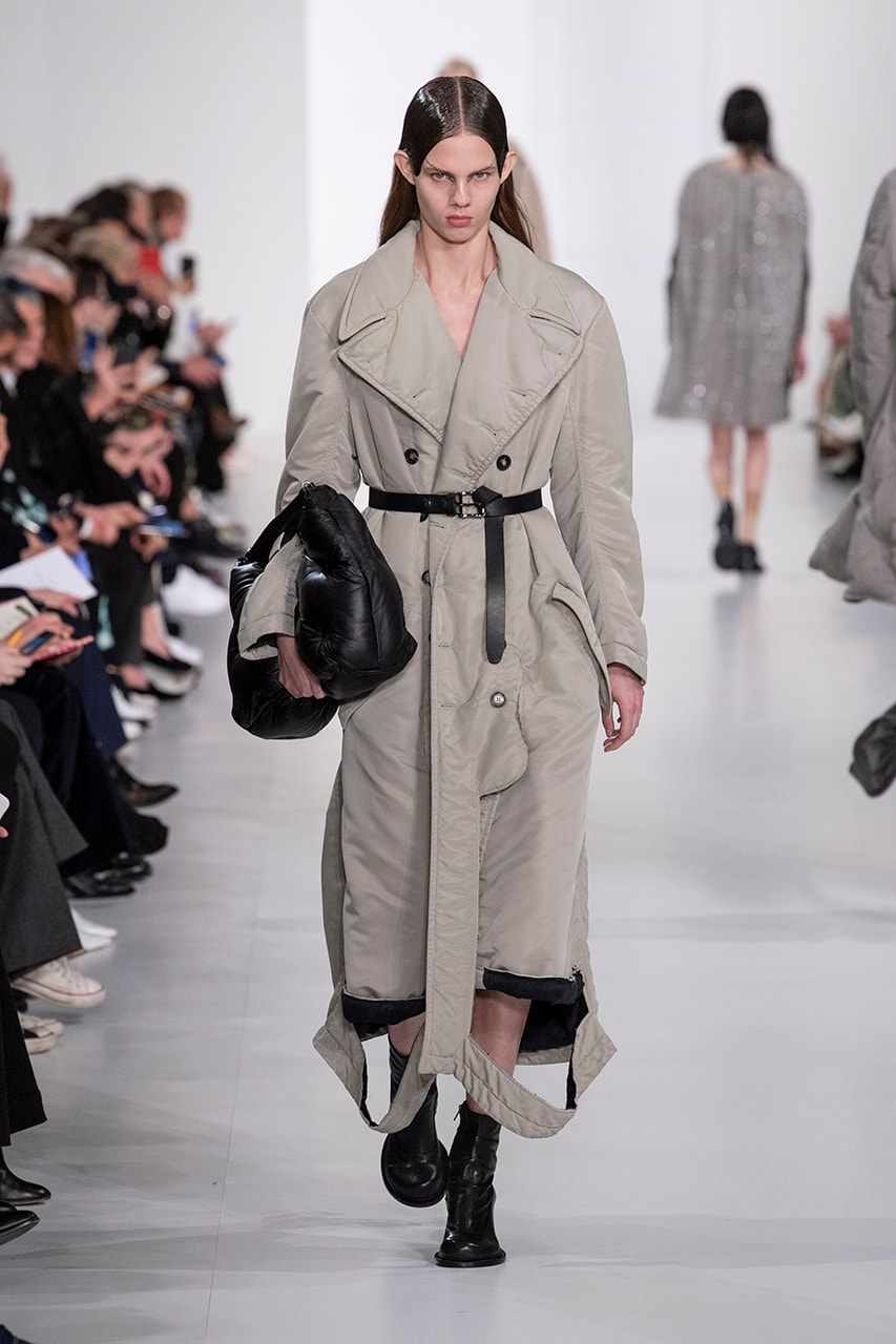 Maison Margiela Fall Winter 2019 Paris Fashion Week Show John Galliano Collection Details Deconstructed First Look Catwalk Runway