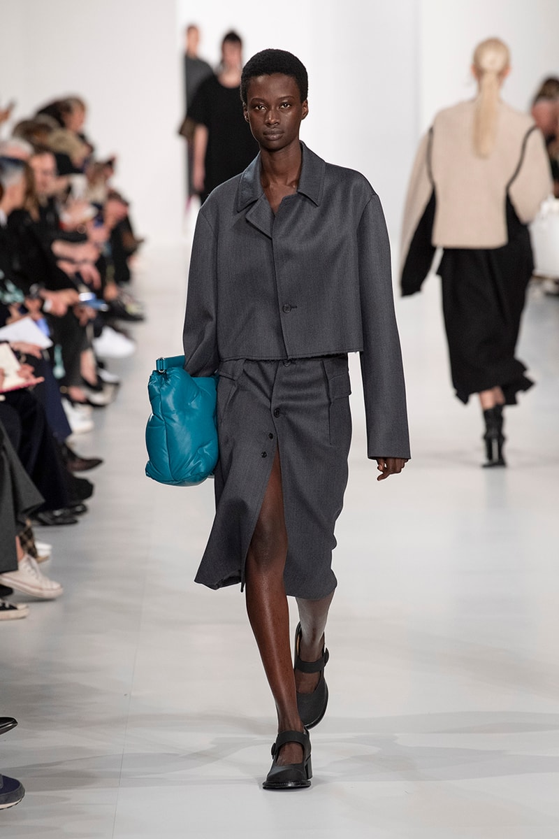 Maison Margiela Fall Winter 2019 Paris Fashion Week Show John Galliano Collection Details Deconstructed First Look Catwalk Runway