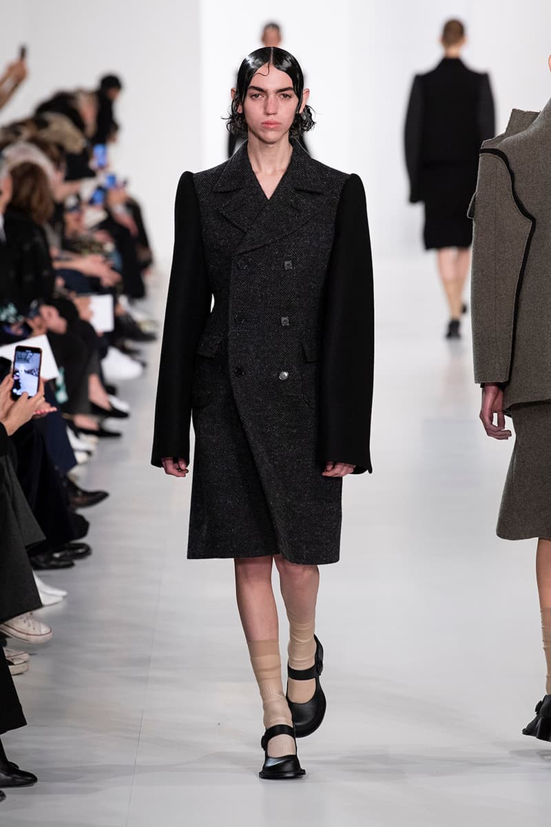 Maison Margiela Fall Winter 2019 Paris Fashion Week Show John Galliano Collection Details Deconstructed First Look Catwalk Runway