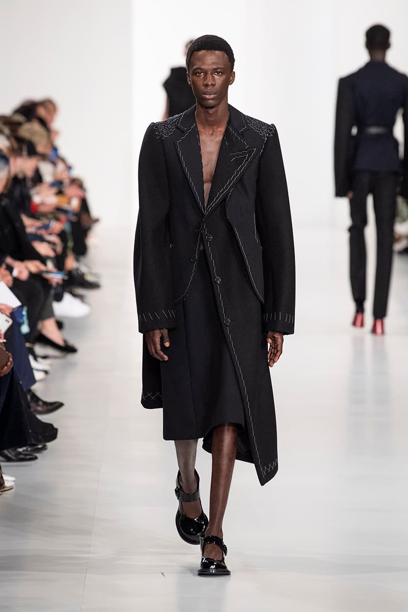 Maison Margiela Fall Winter 2019 Paris Fashion Week Show John Galliano Collection Details Deconstructed First Look Catwalk Runway