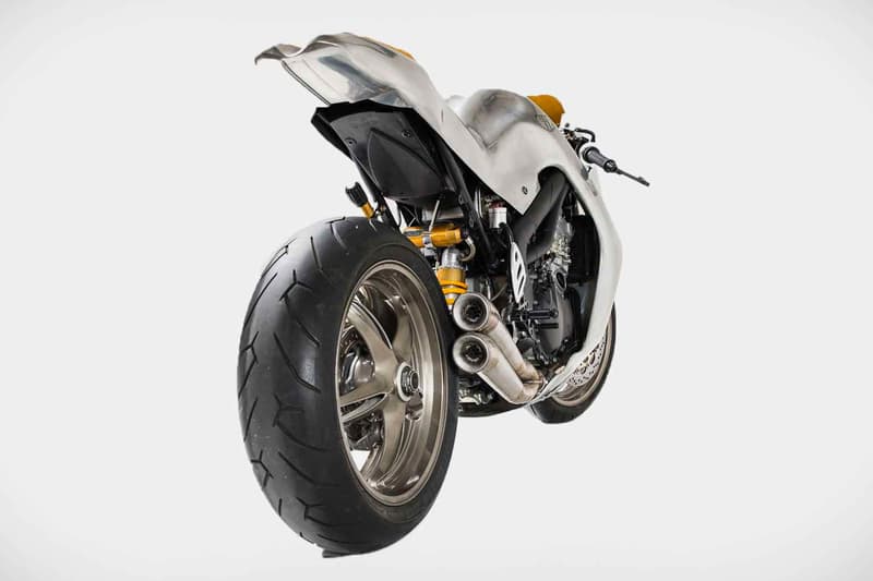 Metalbike Triumph Speed Triple My 2000 Motorcycle bikes Italian racing metal bespoke speed modification superbike garage
