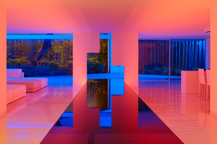 A Neon-Lit House Brings Fluorescent Design to Mexico