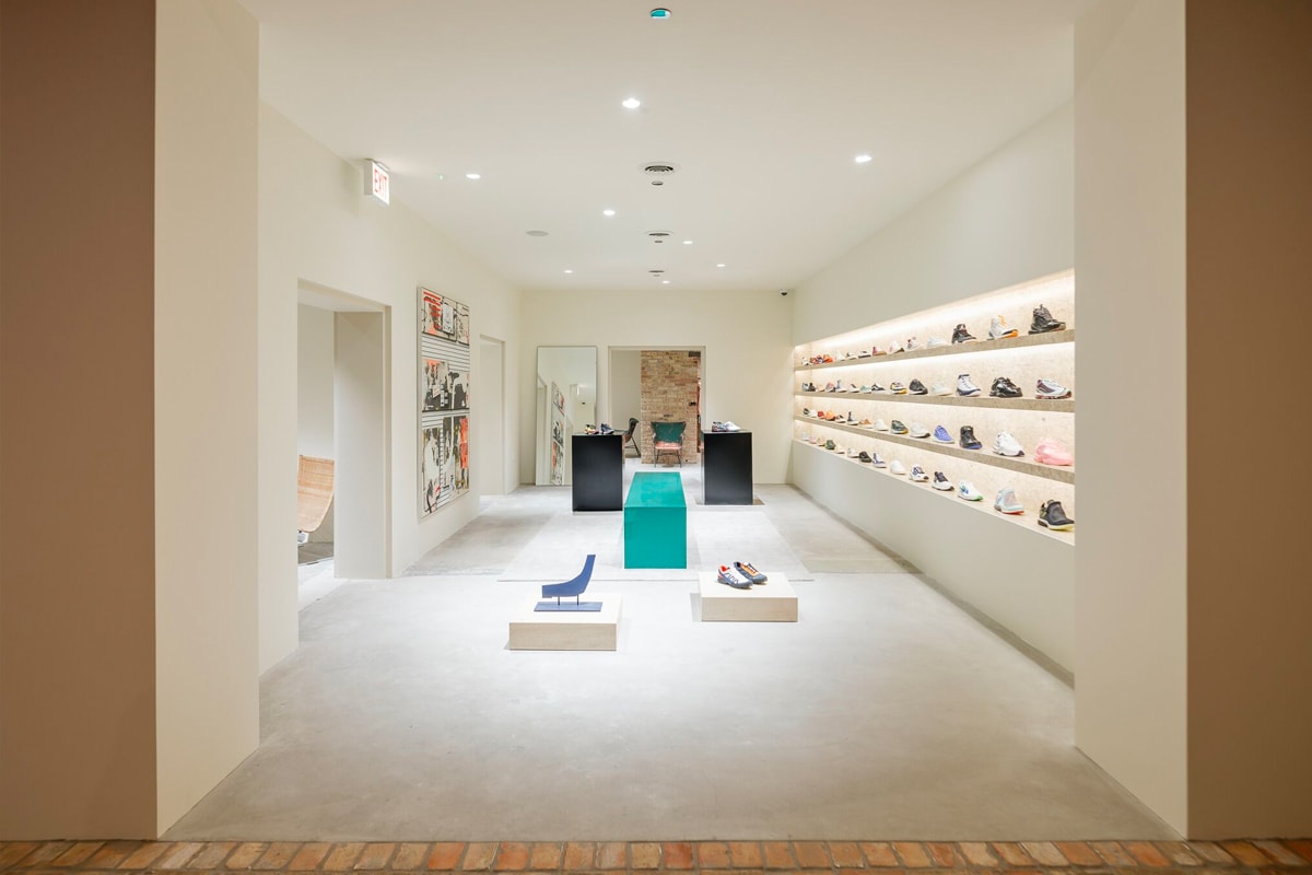 Floor & Decor reopens flagship store, Retail