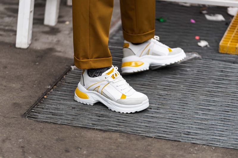 New York Fashion Week FW19 fall winter 2019 city Street Style Snaps outfits photograph calvin klein dior nike air max tn tuned palm angels louis vuitton off white blazer puma ader error prada 18 east