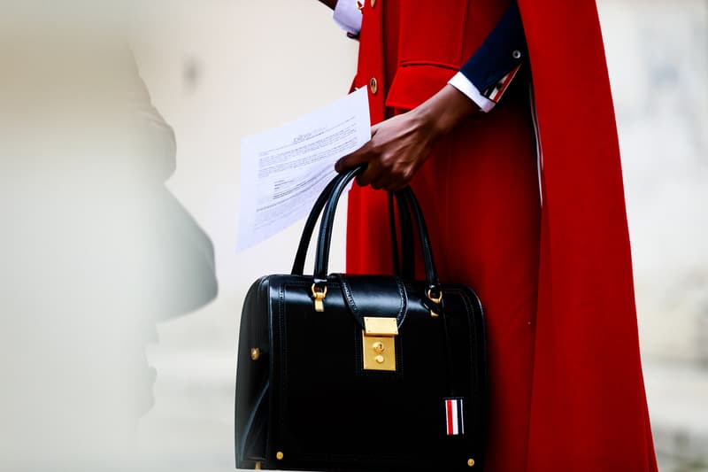 Paris Fashion Week 2019 PFW19 Streetsnaps Streetstyle Gucci Dior Balenciaga Louis Vuitton February Heatwave Sunglasses Accessories Details