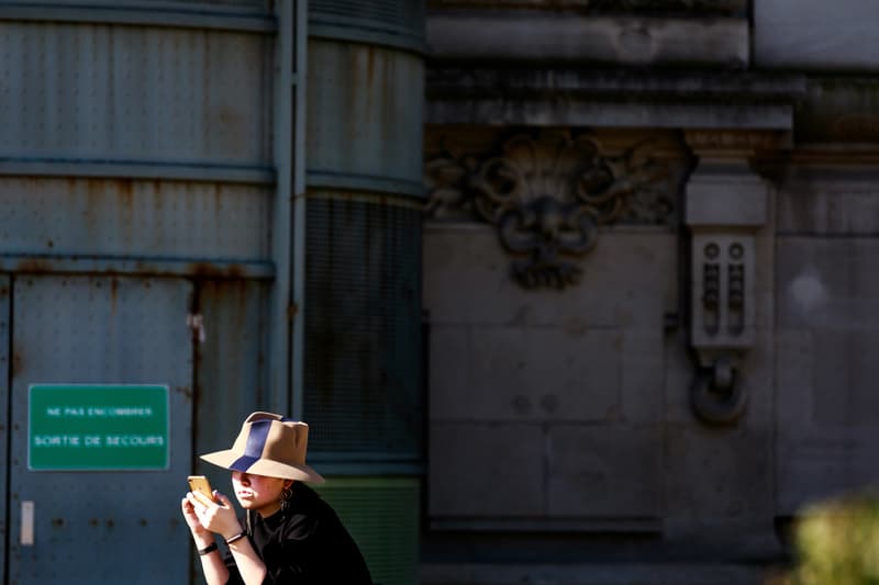 Paris Fashion Week 2019 PFW19 Streetsnaps Streetstyle Gucci Dior Balenciaga Louis Vuitton February Heatwave Sunglasses Accessories Details