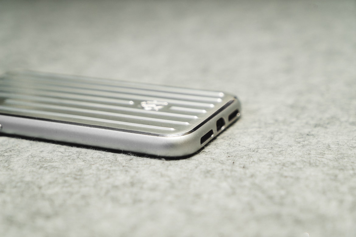 Rimowa Aluminium Groove Iphone Case Closer Look Hypebeast