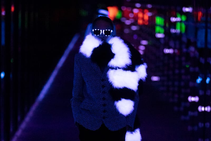 Saint Laurent FW19 Collection Illuminates ’80s Fashion