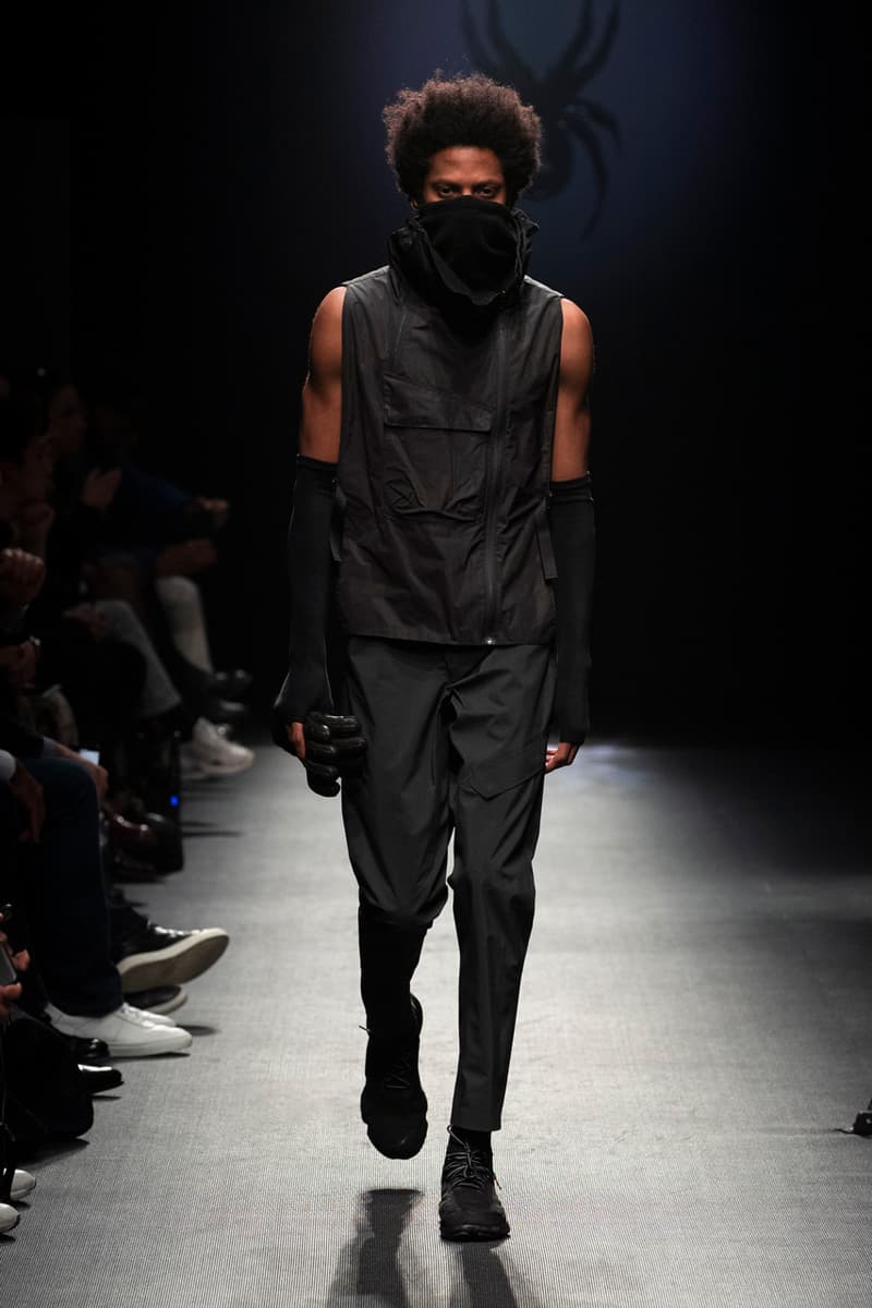 Spyder Debuts Fall/Winter 2019 Collection Sleek Tech-wear Retro-Inspired Streetwear tracksuits fleece sweatshirts oversized puffers 90s