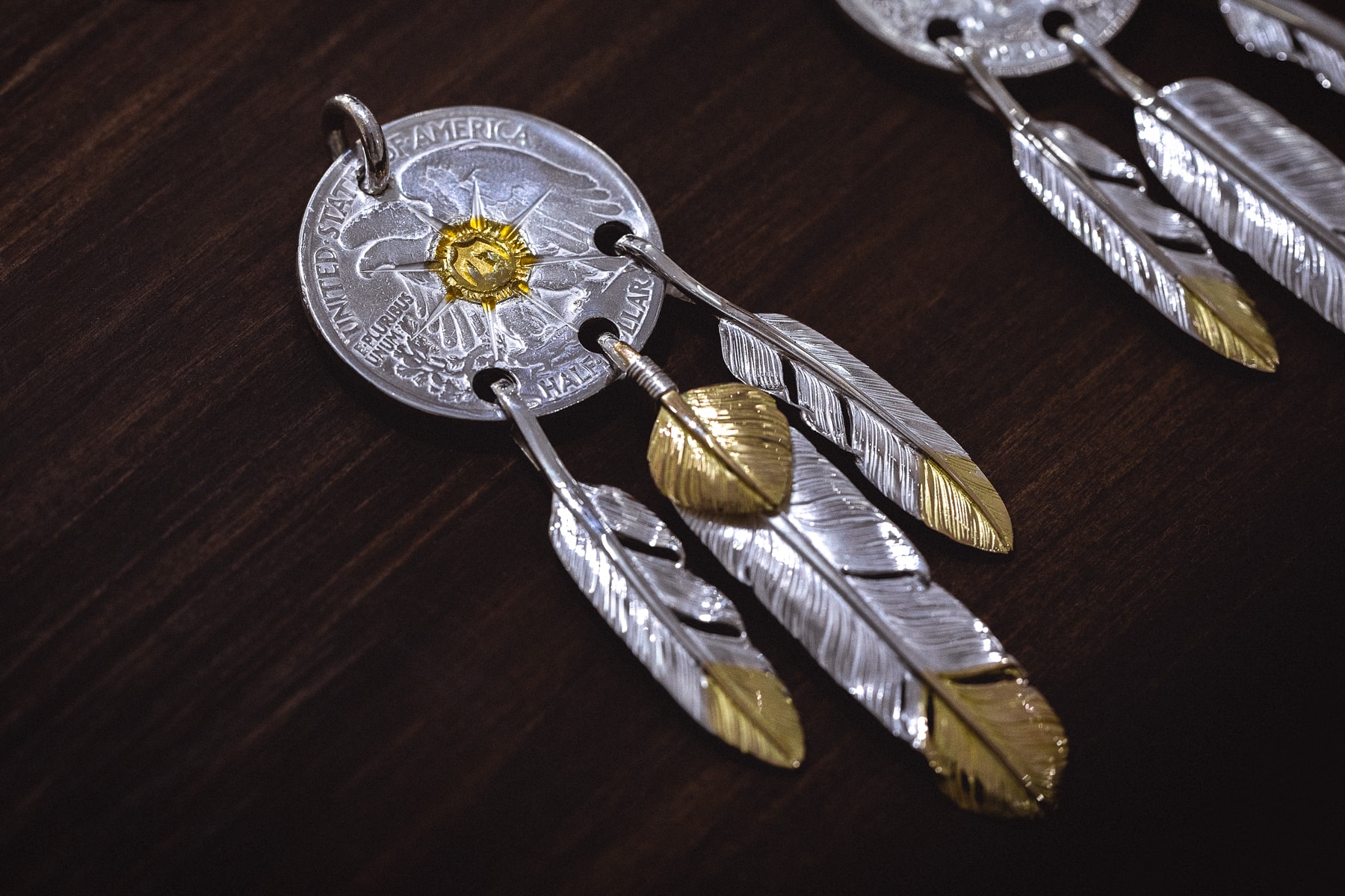 Taro Washimi Native American Silver Jewelry 925 feathers goro's wings claws indian native american jewelry accessories rings bracelets necklaces pendants tokyo Hong Kong Vinavast