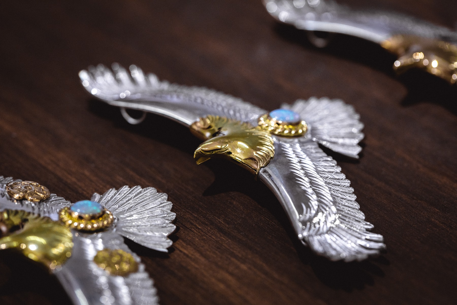 Taro Washimi Native American Silver Jewelry 925 feathers goro's wings claws indian native american jewelry accessories rings bracelets necklaces pendants tokyo Hong Kong Vinavast